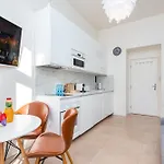 Апартаменты Cozy Gateway *