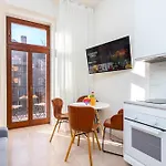 Cozy Gateway Апартаменты