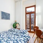 Апартаменты Cozy Gateway *