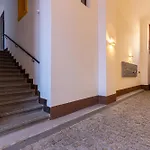 Апартаменты Cozy Gateway Прага