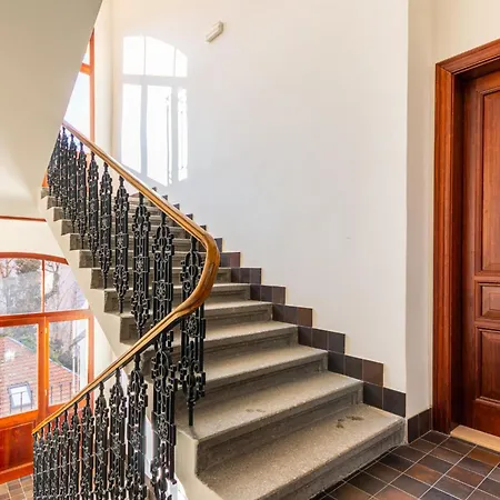 Cozy Gateway Prag